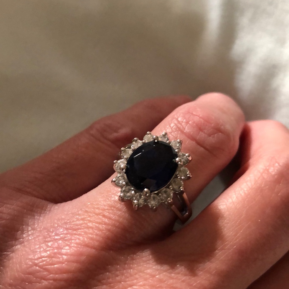 Ring - Picture 2 of 2